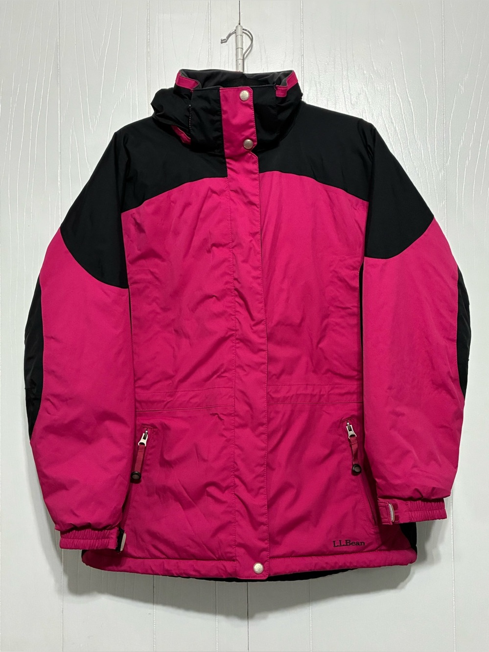 L.L. Bean Women's Rugged Ridge Primaloft Parka/Ski Jacket with removable hood.